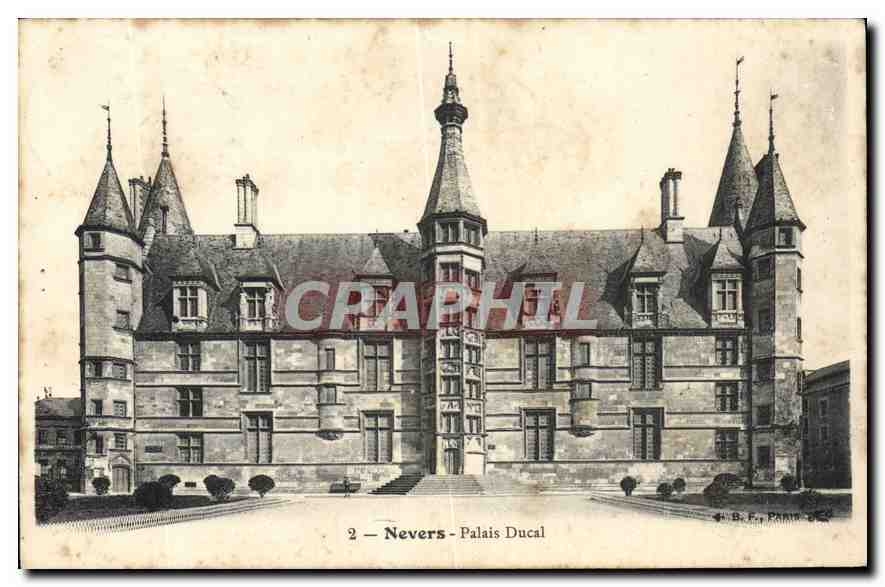 CPA Nevers Palais Ducal 