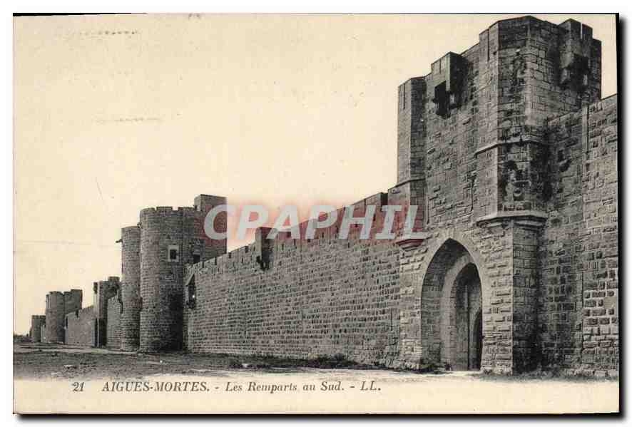 CPA Aigues Mortes Les Remparts au Sud 