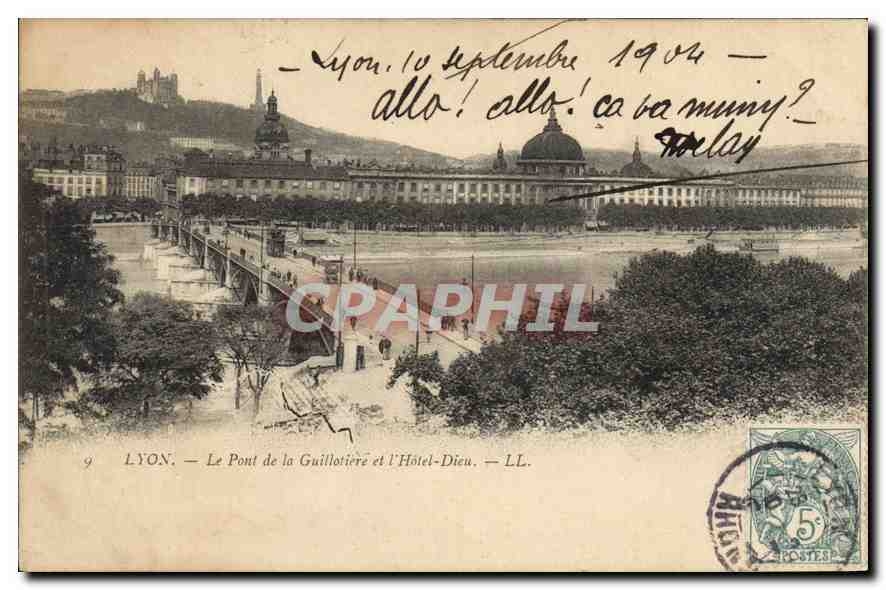 CPA Lyon Le Pont de la Guillotiere et L'Hotel Dieu 