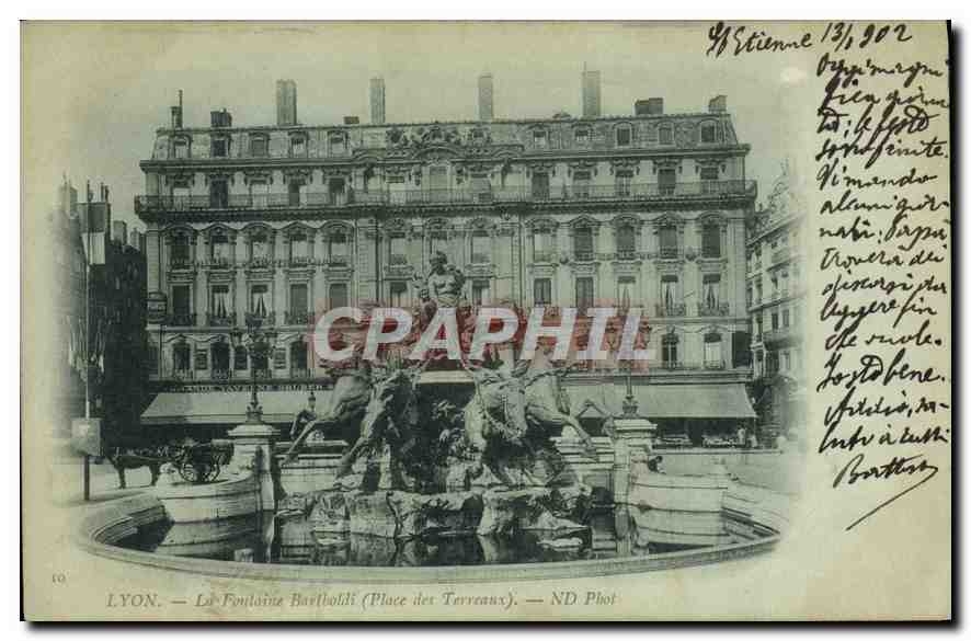 CPA La Fontaine Bartholdi Place des Terreaux 