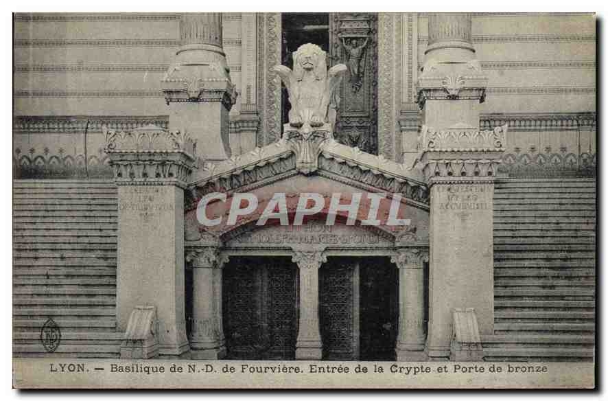 CPA Lyon Basilique de ND de Fourviere Entree de la Crypte et Porte de bronze 