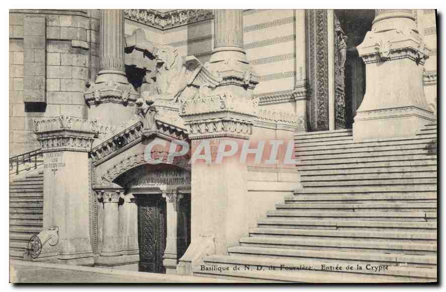 CPA Basilique de ND de Fourviere Entree de la Crypte 