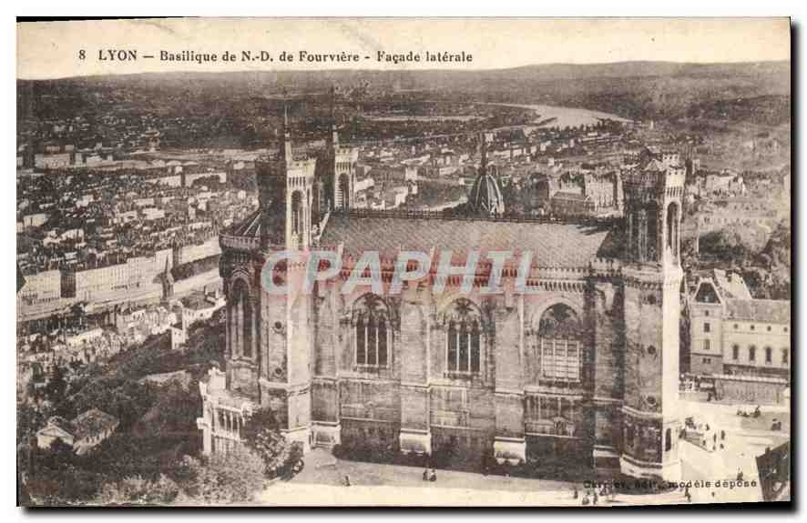 CPA Lyon Basilique de ND de Fourviere Facade laterale 