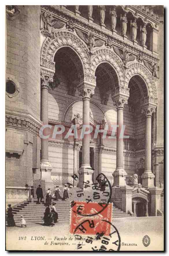 CPA Lyon Facade de Notre Dame de Fourviere 