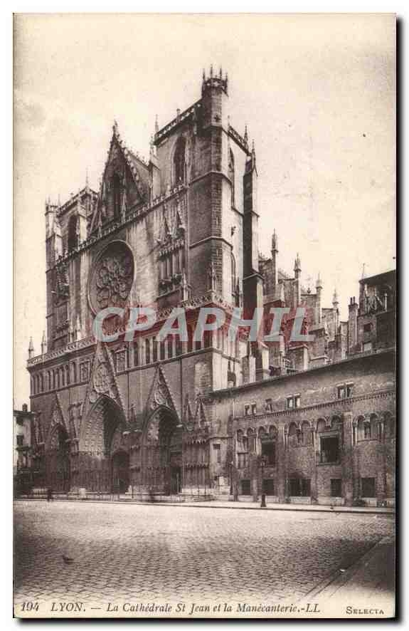 CPA Lyon La Cathedrale St Jean et la Manecanterie 