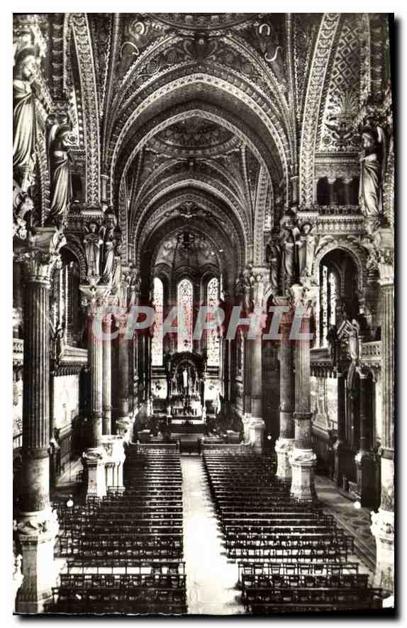 CPA Lyon Basilique Notre Dame de Fourviere le Grande Nef