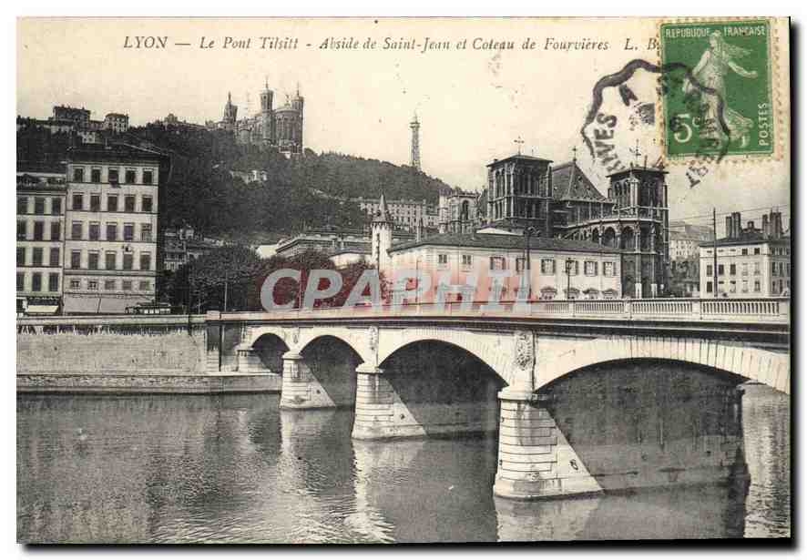 CPA Lyon Le Pont Tilsitt Abside de Saint Jean et Coteau de Fourvieres 