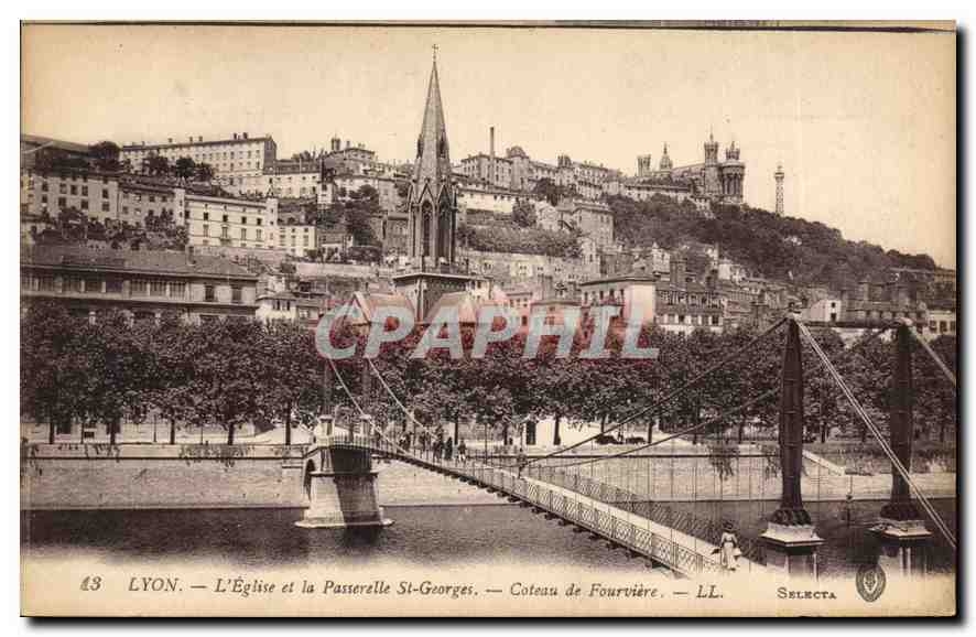 CPA Lyon L'Eglise et la Passerelle St Georges Coteau de Fourviere