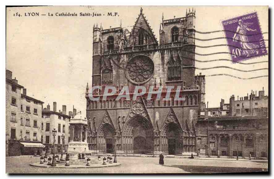 CPA Lyon La Cathedrale Saint Jean 