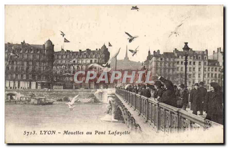 CPA Lyon Mouettes au Pont Lafayette 