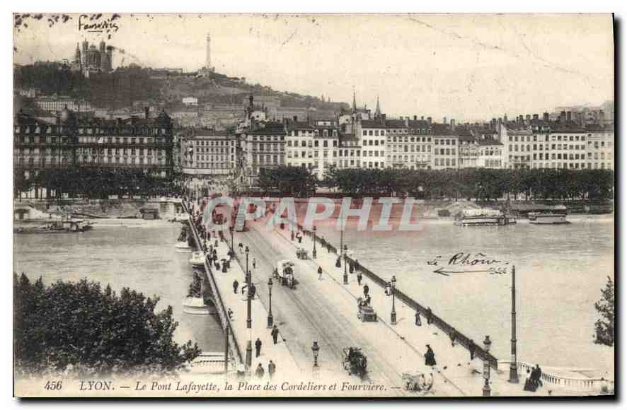 CPA Lyon Le Pont Lafayette la Place des Cordeiers et Fourviere