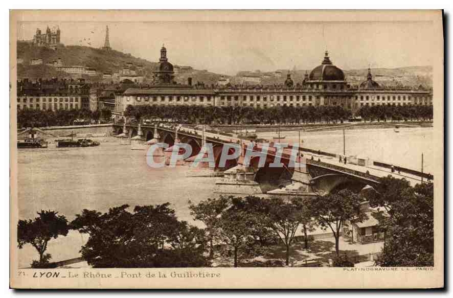 CPA Lyon Le Rhone Pont de la Guillotiere