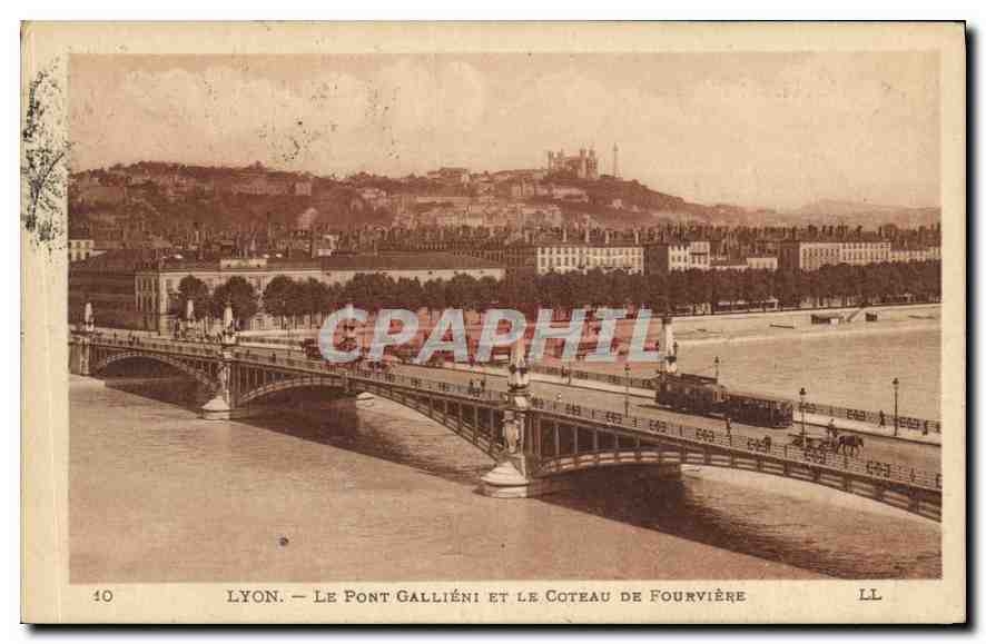 CPA Lyon Pont Gallieni et le Coteau de Fourviere