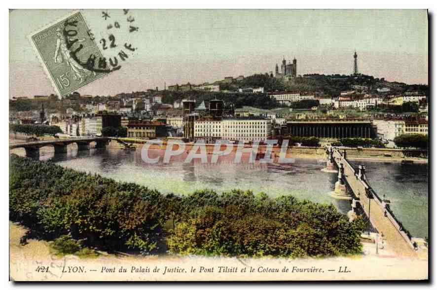 CPA Lyon Pont de Palais de Justice le Pont Tilsitt et le Coteau de Fourviere