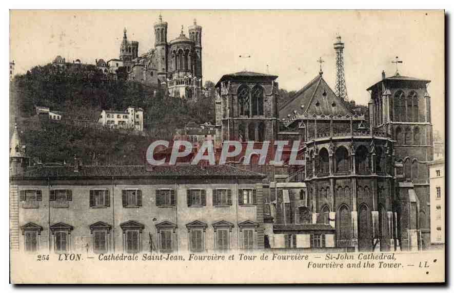 CPA Lyon Cathedrale Saint Jean Fourviere et Tour de Fourviere