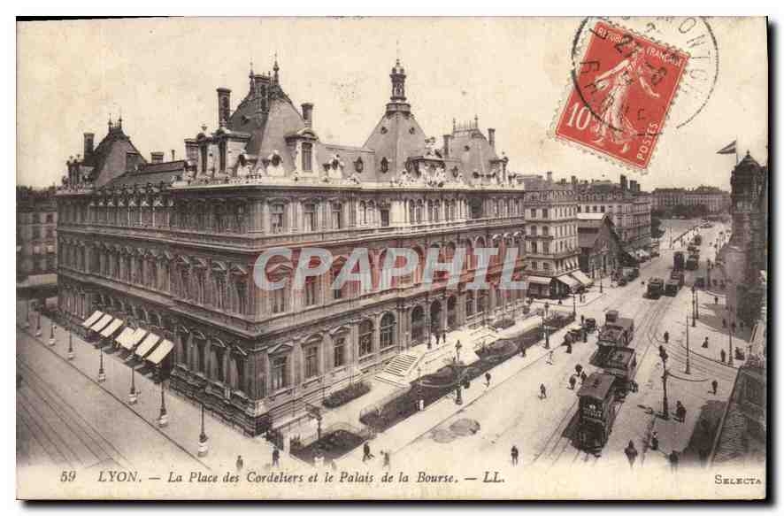 CPA Lyon La Place des Cordeliers et le Palais de la Bourse