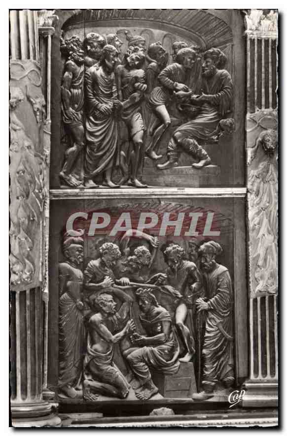 CPA Utelle (A M) Retable en Bois sculpte du Maitre Autel du XVIe siecle la Condammation a Mort Ponce