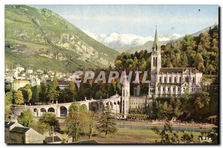 CPA Lourdes  La Basilique et le Pic du Jer