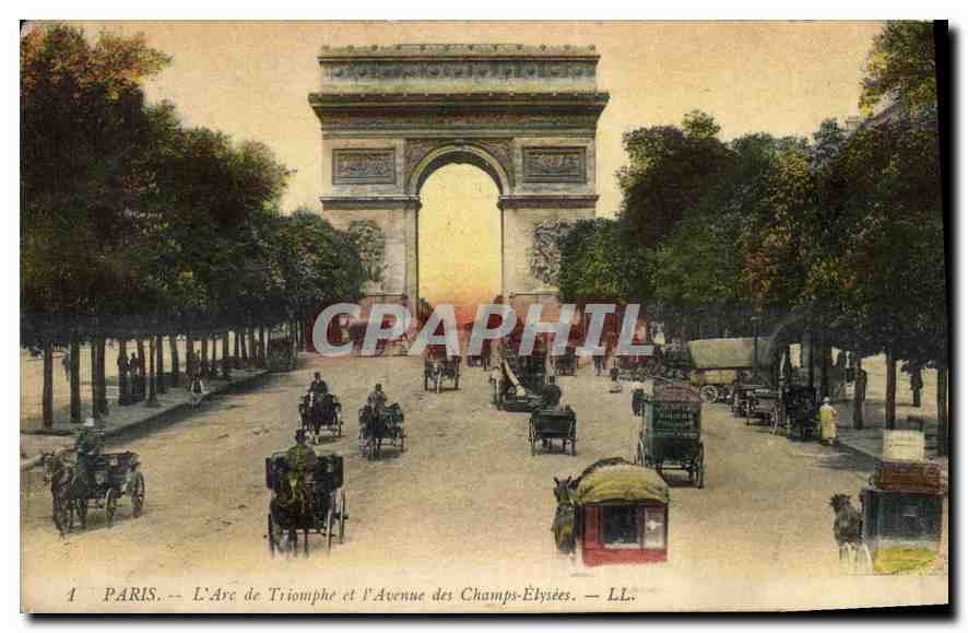 CPA Paris L'Arc de Triomphe et L'Avenue des Champs Elysees