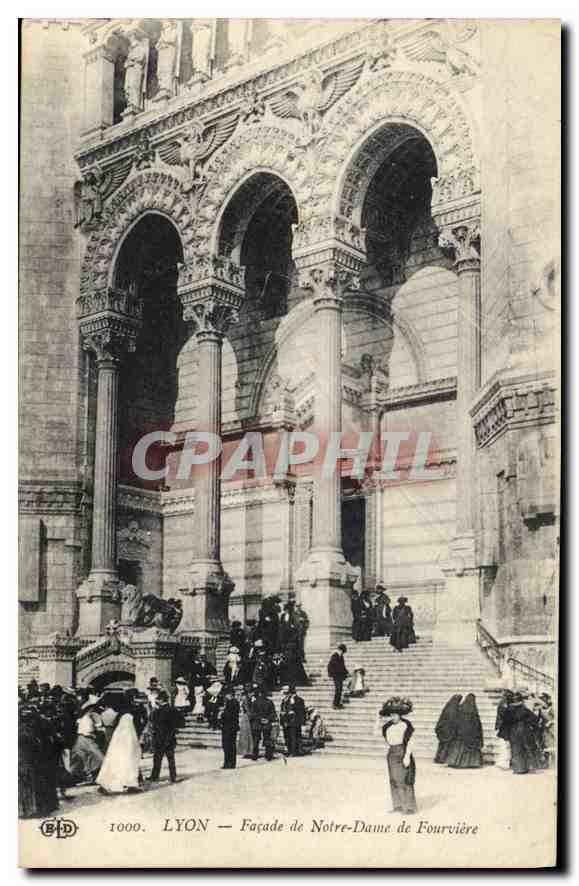 CPA Lyon Facade de Notre Dame de Fourviere