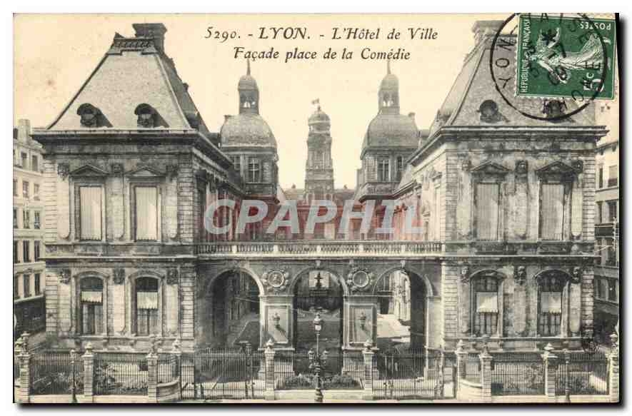 CPA Lyon Hotel de Ville Facade Place de la Comedie