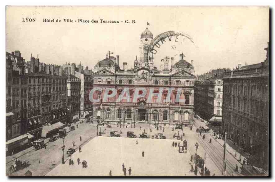 CPA Lyon Hotel de Ville Place des Terreaux