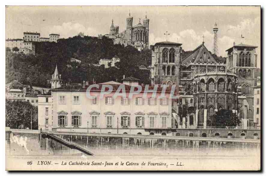 CPA Lyon Cathedrale Saint Jean et le Contenu de Fourviere