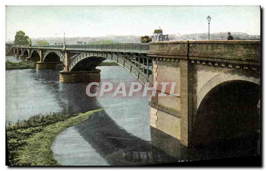 CPA Vichy Le Pont sur l'Allier