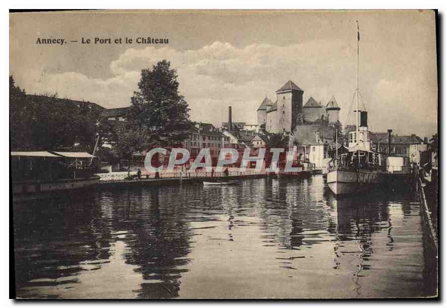 CPA Annecy Le Port et le Chateau Bateau