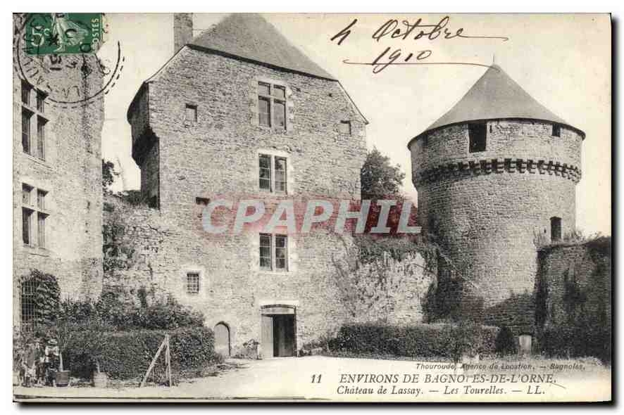 CPA Environs de Bagnoles de l'Orne Chateau de Lassay Les Tourelles