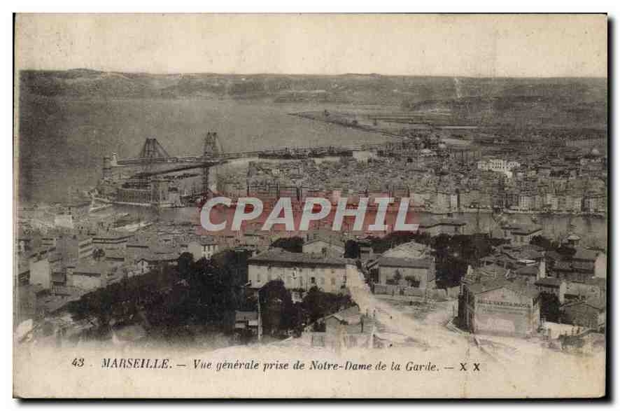 CPA Marseille vue generale prise de Notre Dame de la Garde