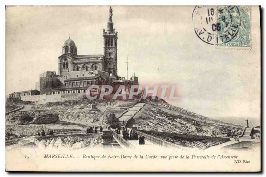 CPA Marseille Basilique de Notre Dame de la Garde vue prise de la Passerelle de l'Ascenseur 