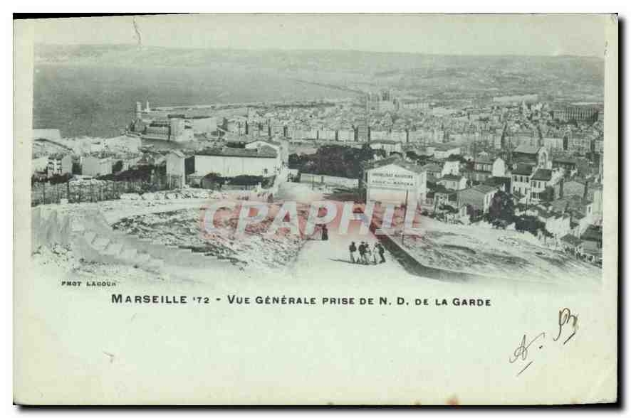 CPA Marseille vue generale prise de N D de la Garde