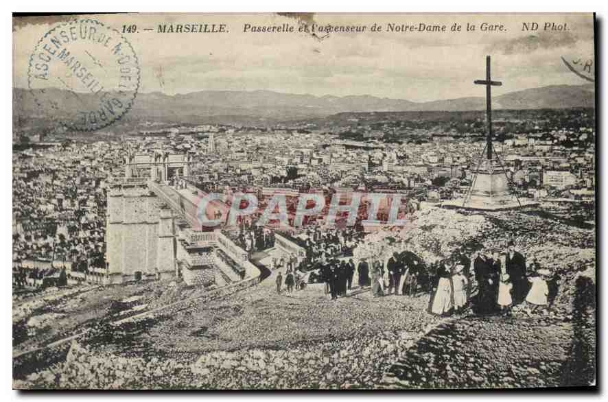 CPA Marseille Passerelle et l'Ascenseur de Notre Dame de la Garde
