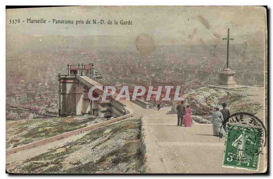 CPA Marseille Panorama pris de N D de la Garde