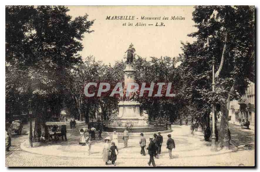 CPA Marseille Monument des Mobiles et les Allees 