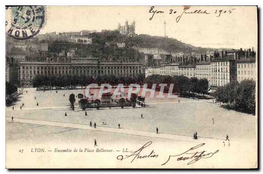 CPA Lyon Ensemble de la place Bellecour