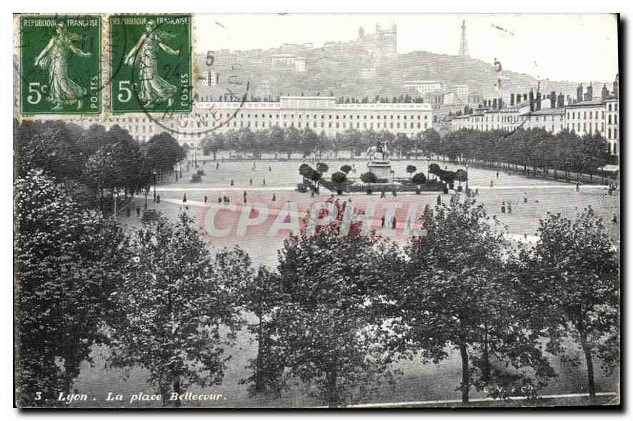 CPA Lyon la place Bellecour 