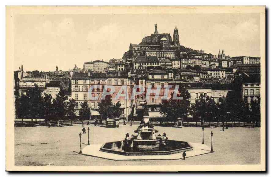 CPA Le Puy La Place du Breuil 
