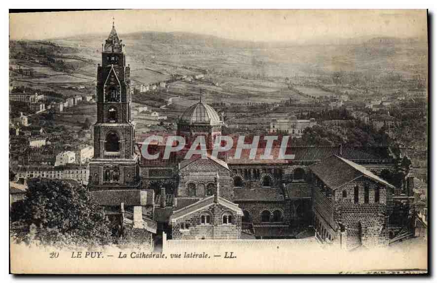 CPA Le Puy La Cathedrale vue laterale 