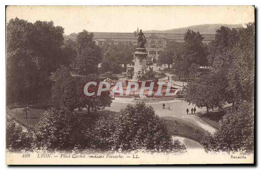 CPA Lyon Place Carnot Gare Perrache