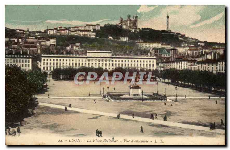 CPA Lyon La Place Bellecour 