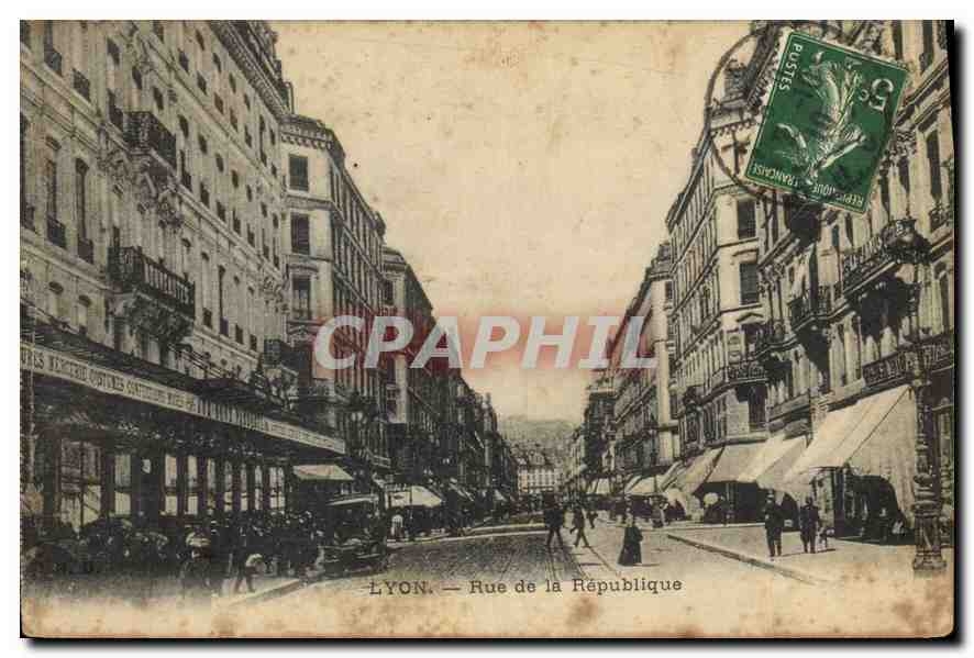 CPA Lyon Rue de la Republique 
