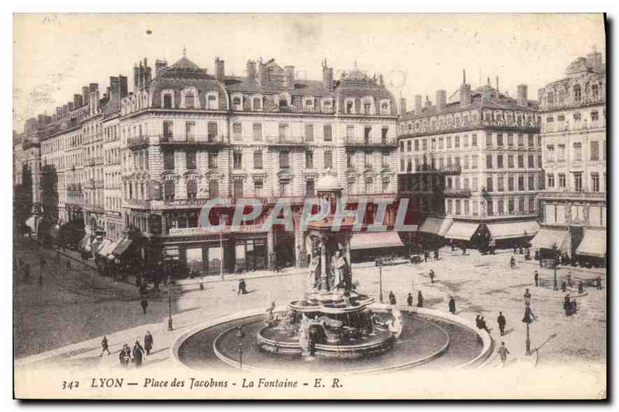 CPA Lyon Place des jacobins La Fontaine 