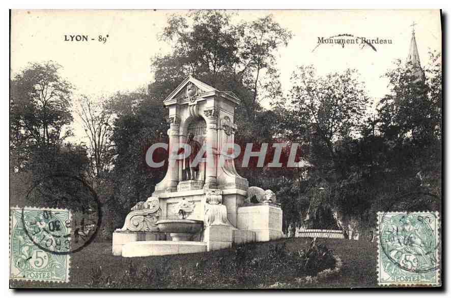 CPA Lyon Monument Burdeau 