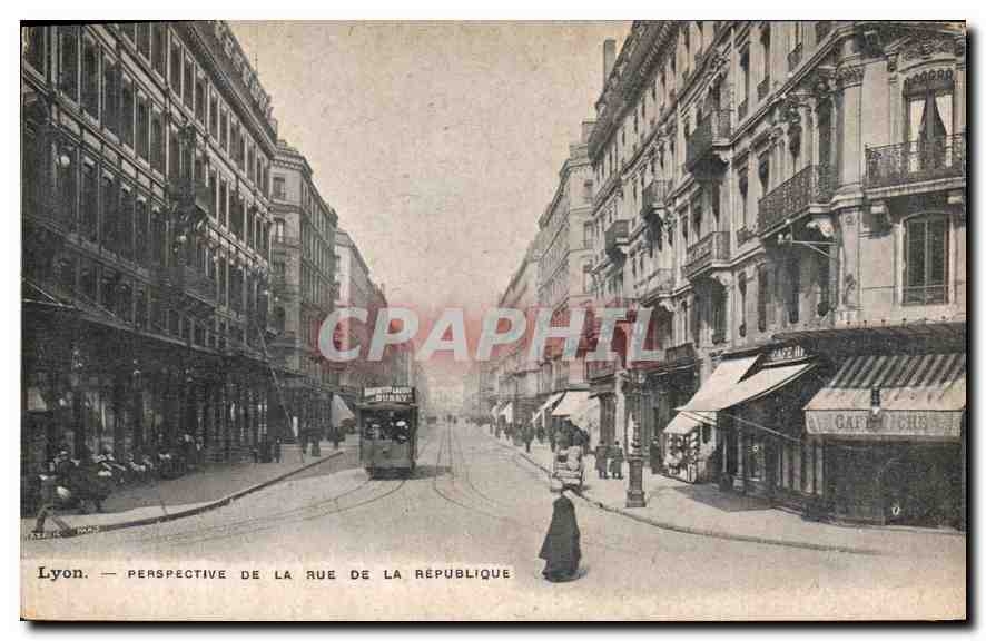 CPA Lyon Perspective de la Rue de la Republique