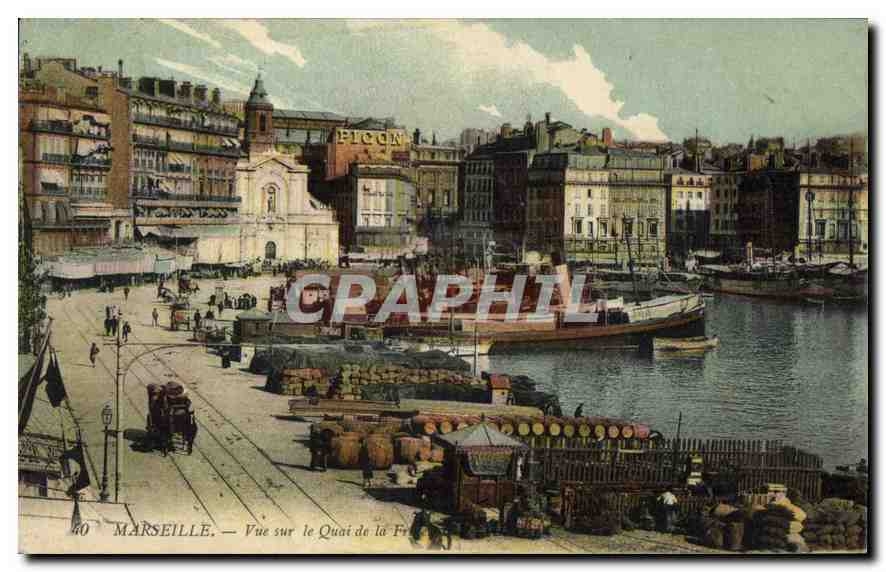 CPA Marseille Vue sur le quai de la Fraternite