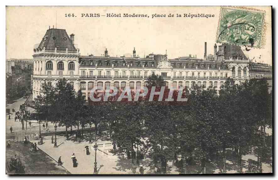 CPA Paris Hotel Moderne place de la Republique