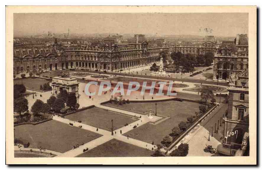 CPA Paris en flanant perpective sur la place du Carrousel et le Louvre