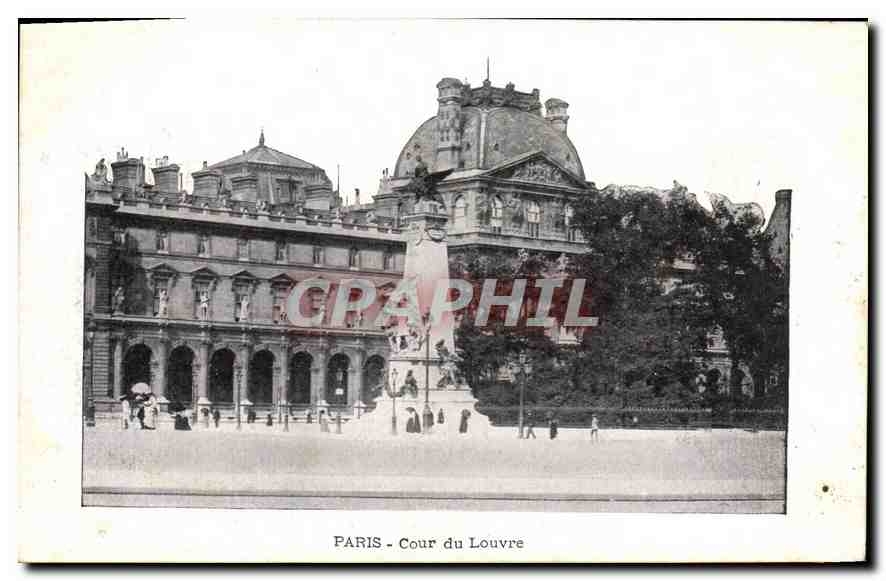 CPA Paris Cour du Louvre 